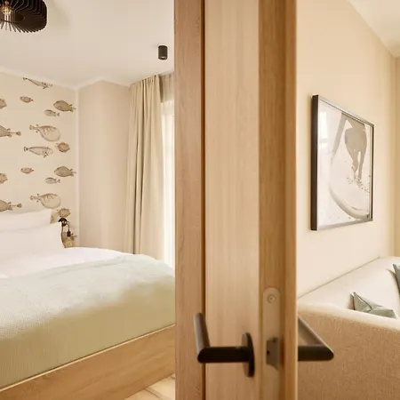 Gezeiten Apart Otel 4*